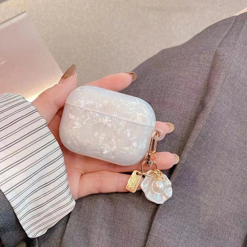 Dreamy Pearl Shell Soft Case with Keychain Pendant For Apple AirPods 4 3 Pro 2 1 Wireless Earphone Accessories Headset Box Cover