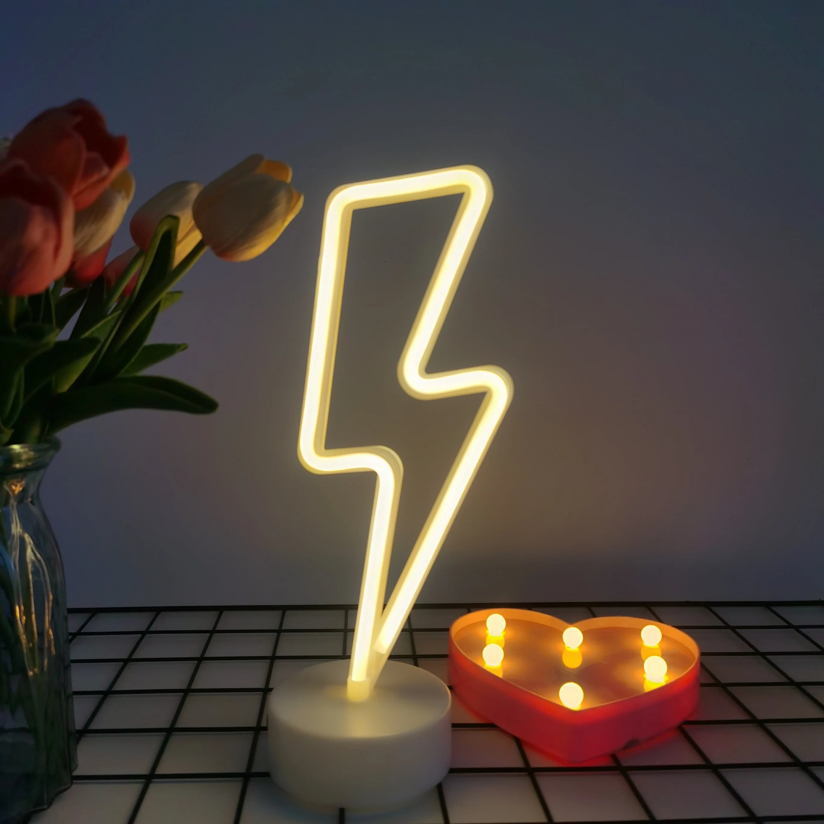 Lightning LED neon light, USB or battery powered boy/girl gift cool game light, bedroom wedding party decoration creative light