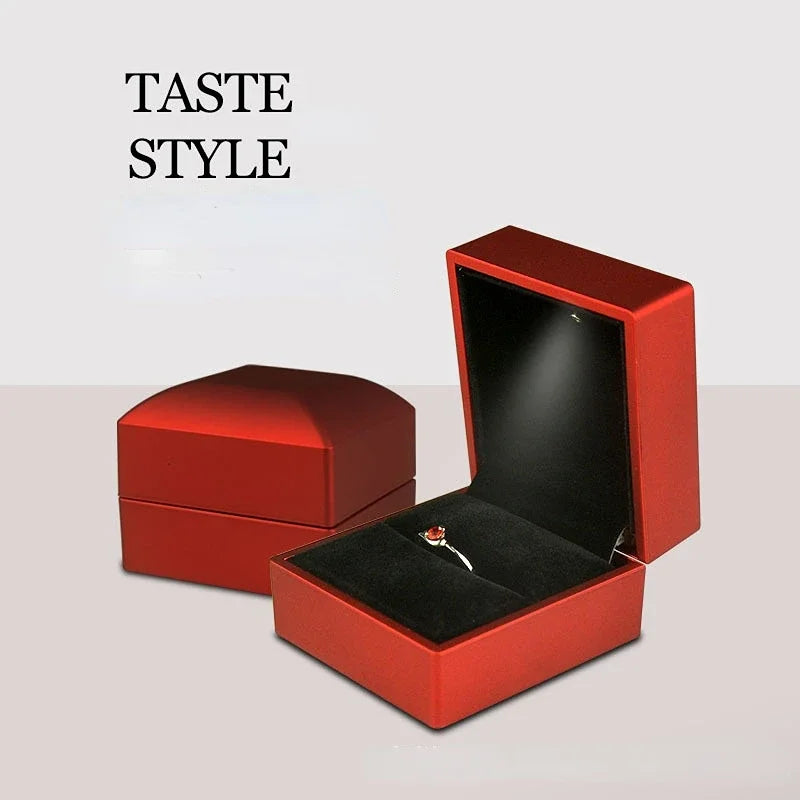 2024 Luxury Ring Box With LED Light Jewelry Diamond Ring Box for Engagement Wedding Birthday Valentine's Day Gift Box