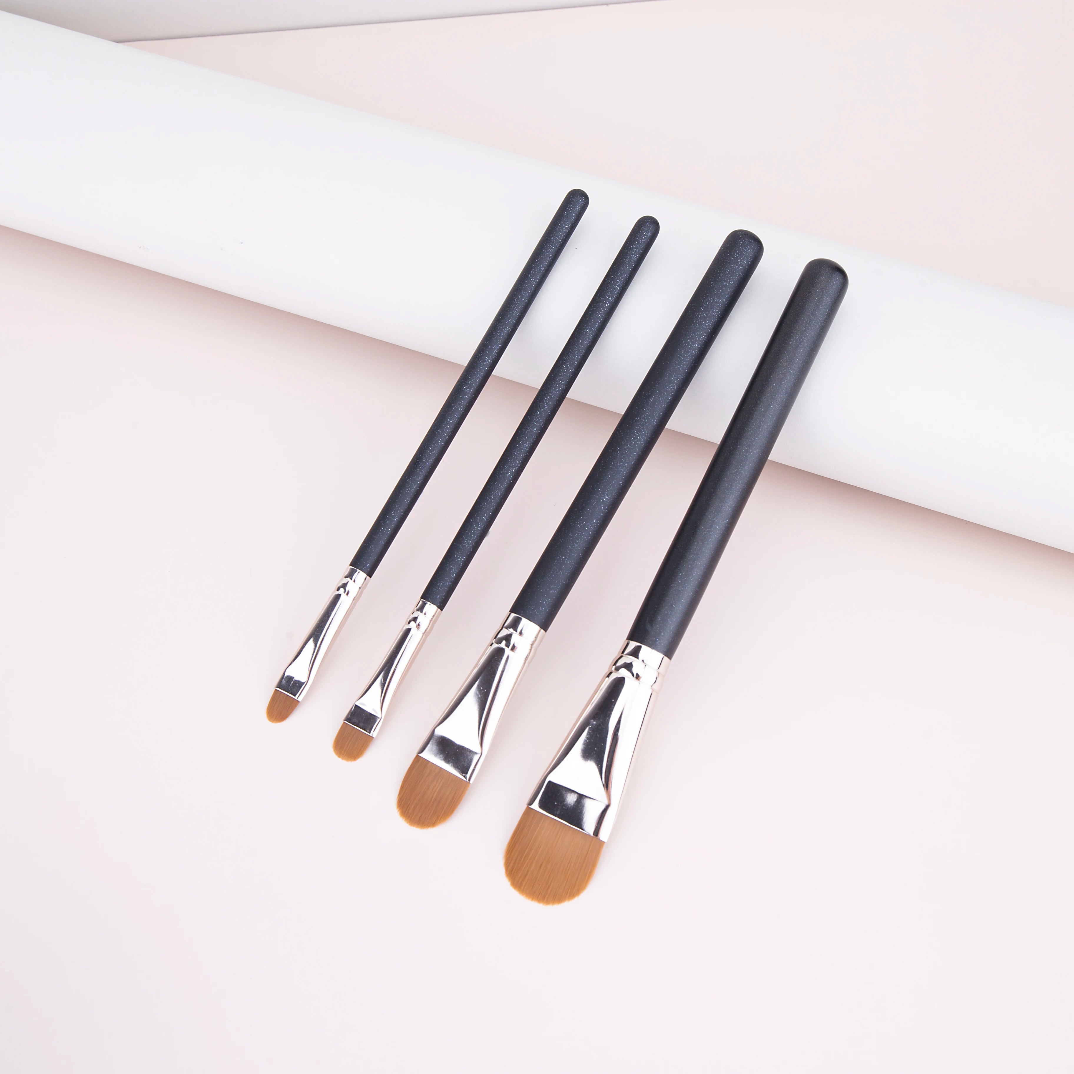 Ultra Thin Foundation Brush Lightweight and Thin Face Contour Brush Flat Contour Brush Blending Foundation Cream Makeup Brushes