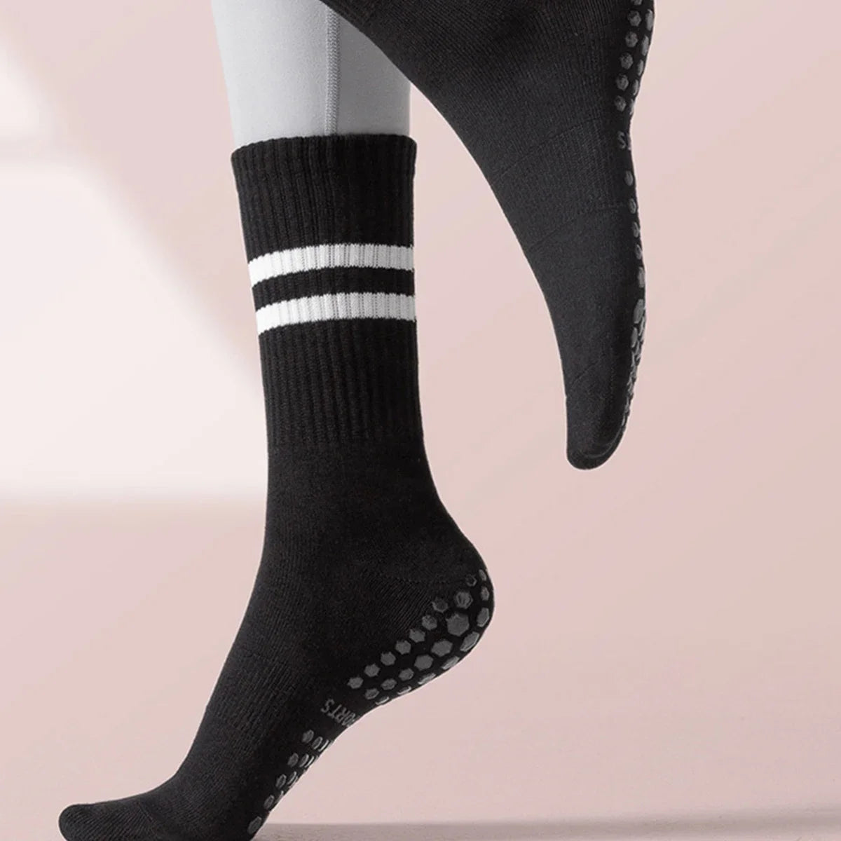 Pilates Socks with Grips for Women Yoga Socks Barre Socks Non Slip Socks of 1/2/3/6pairs