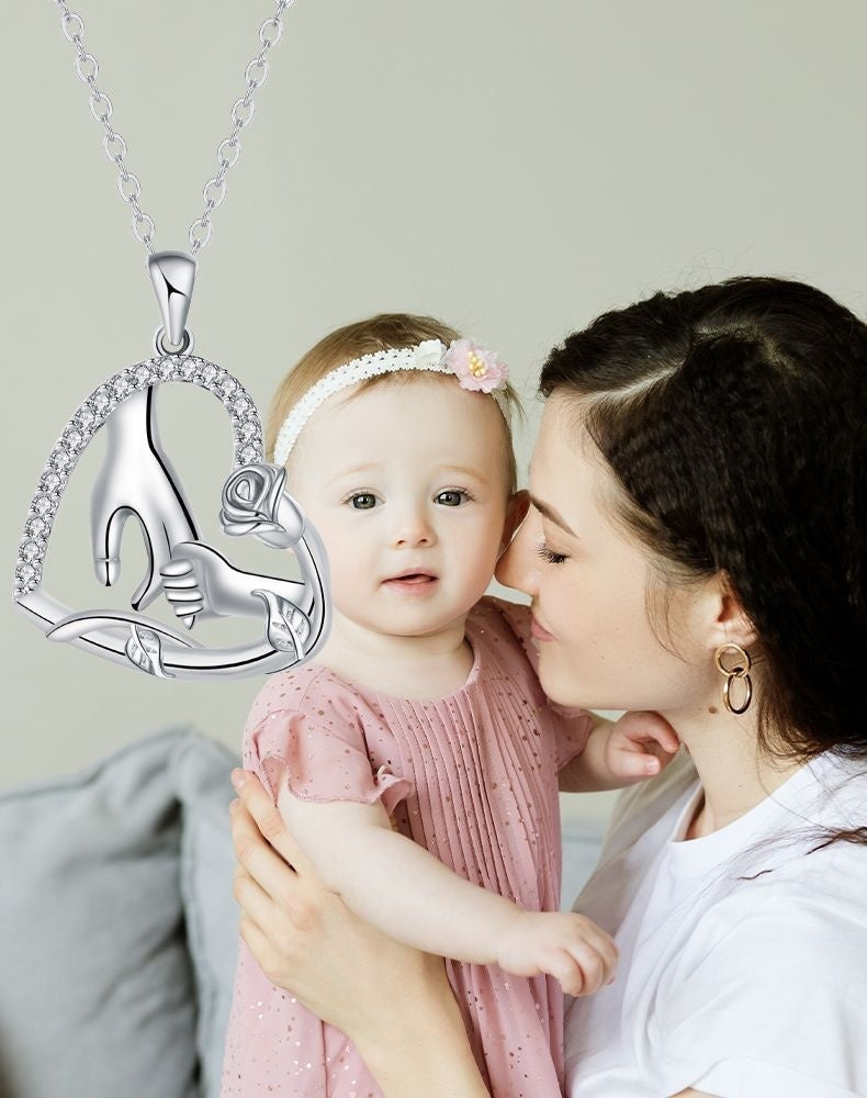 Heart-shaped Mother's Day Gift Big Hand Pull Hand Necklace