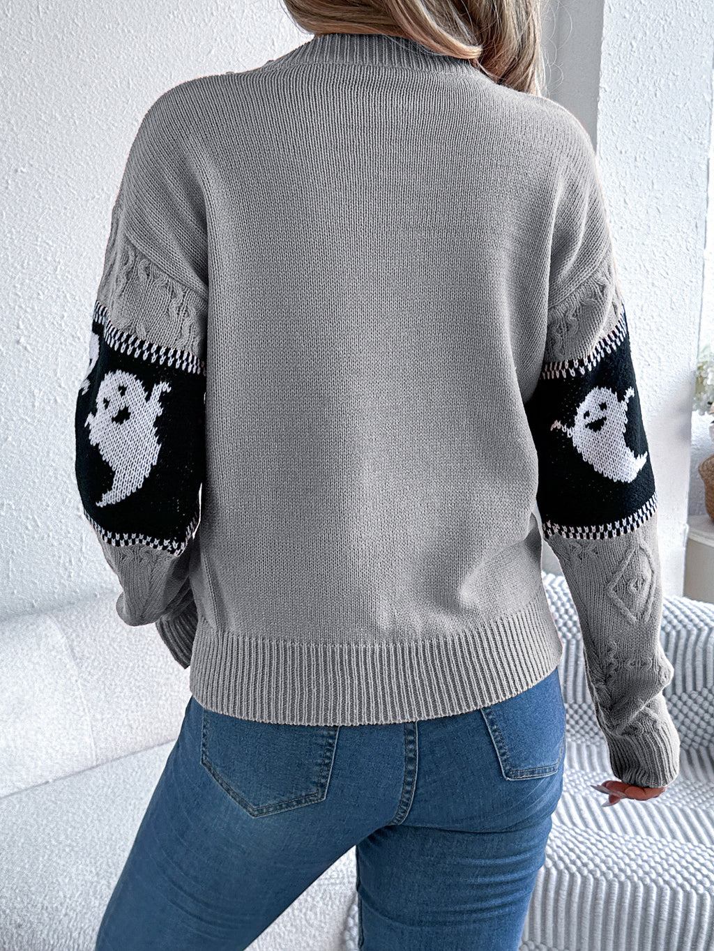 Women Ghost Color Block Long Sleeve Pullover Sweater