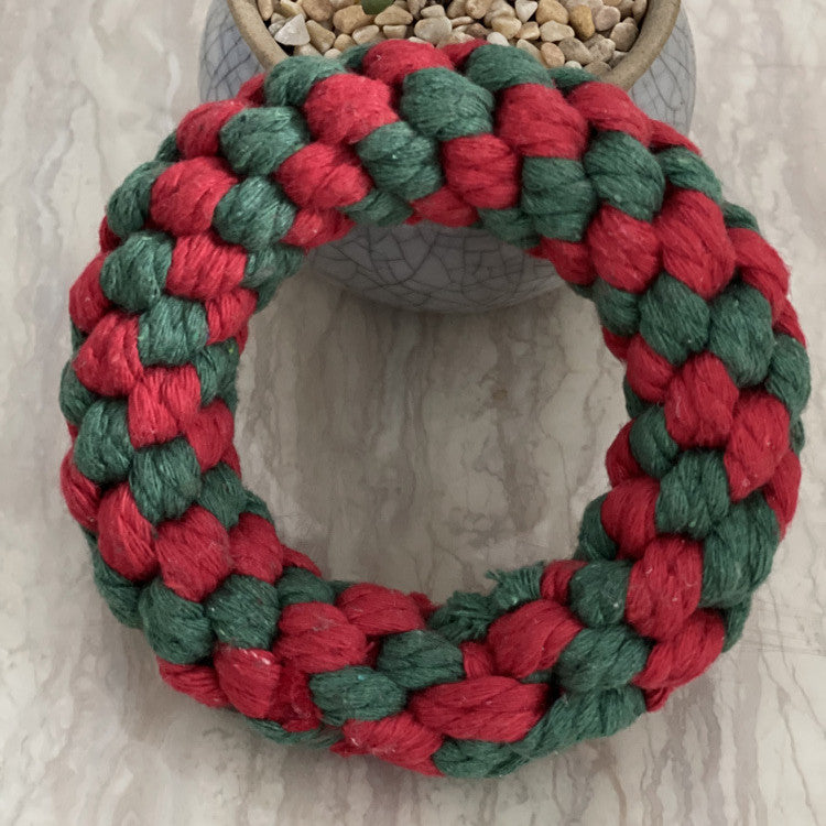 Hand-knitted Christmas Suit Pet Molar Stick
