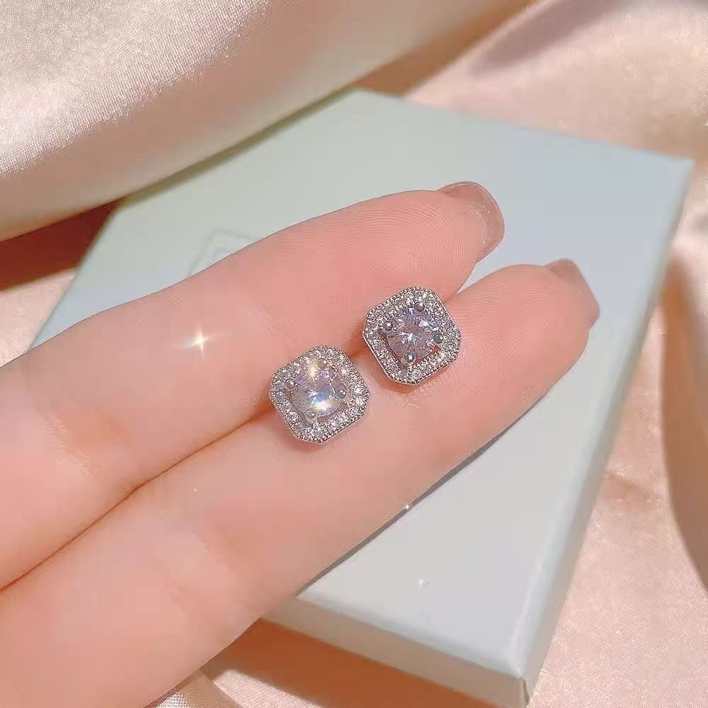 Women's Simple Fashionable And Versatile Zircon Necklace Stud Ring Set